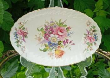 AYNSLEYpatera z porcelany kostnej Aynsley "Howard Sprays"
