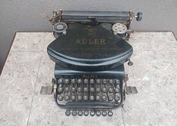 Stara maszyna do pisania gabinetowa Adler model 7