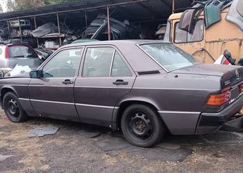 Mercedes 190 W201 1991 Wyspawany do ukończenia