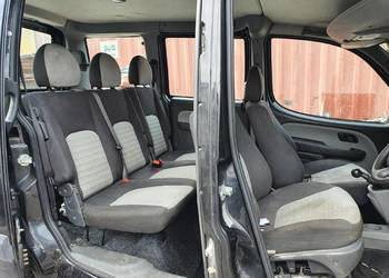 Fiat Doblo lift FOTEL LEWY PRAWY PRZÓD TYŁ FOTELE KOMPLET FOTELI PRZEKŁADKA