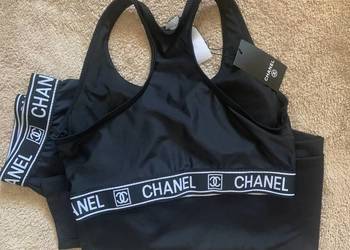 Komplet sportowy top i legginsy