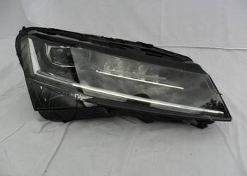 Skoda Superb III 3 lift reflektor prawy przedni lampa prawa przednia przód