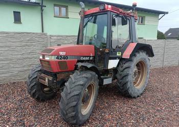 4x4 90km Traktor CASE 4240