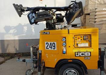 Hydrauliczny Maszt Oświetleniowy JCB LT9