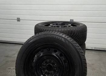 Komplet kół zimowych 205 55 R16 5x100 Yokohama Blue Earth winter 23rok