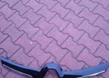 RENAULT CLIO 4 IV ATRAPA GRILL LISTWA ZDERZAKA Z CHROMEM