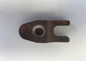 WTRYSKIWACZ Volvo V70 III XC70 II lift 2.0D D4 ŁAPKA _ A wtrysku mocowanie