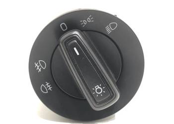 WŁĄCZNIK ŚWIATEŁ SKODA OCTAVIA III 5E0941431F PRZYCISK