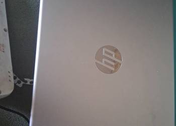 Sprzedam laptopa uzywanego HP po gwarancji