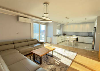 Mieszkanie 84.09m2 3 pokoje Skarżysko-Kamienna