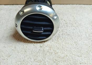 kratka nawiewu Audi TT Mk1 8n