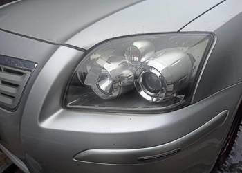 REFLEKTOR LEWY LAMPA PRZÓD TOYOTA AVENSIS T25 LIFT 06-09