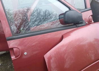 Nissan Serena drzwi  pas bak skrzynia różne części