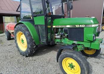 John Deere 1040