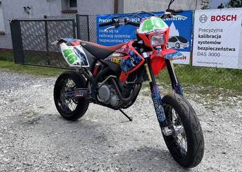 Beta RR 525 supermoto. (KTM exc)