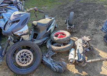Skuter 50 Romet stunt w całości na części