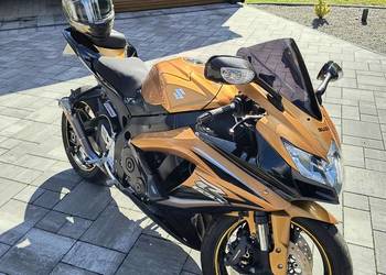 Suzuki GSX-R750 k9