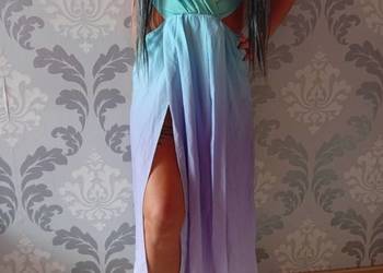 Sprzedam piękną sukienkęczke