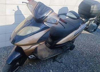 Skuter 125 pojemność zipp