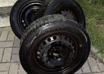 205/55/16.   5x108.   Felgi wraz z zimowymi oponami 205/55/16
