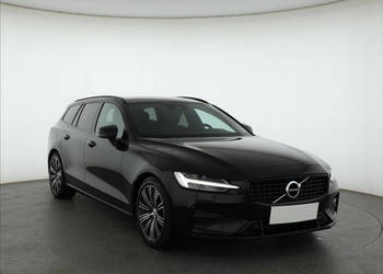 Volvo V60 B4