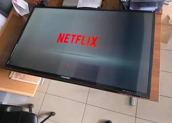 Telewizor LED 49” Blaupunkt Smart TV + uchwyt ścienny