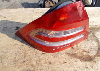 mercedes C220 01r 2.2 cdi lampa lewa tył sedan