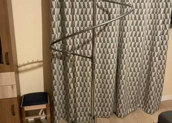 Stojak sklepowy na wieszaki obrotowy