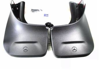 MERCEDES GLA X156 tylne chlapacze kpl OE
