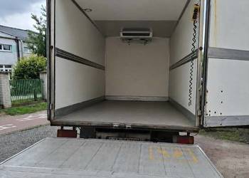 Transport przeprowadzki wywóz mebli i odpadów Busy z windą i bez windy