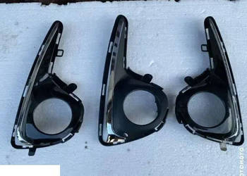 Toyota Yaris III kratka zderzak przód zaślepka Toyota Yaris III kratka zderzak przód zaślepka