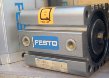 siłownik kompaktowy Festo 63-35