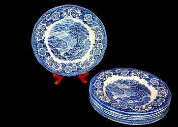 Talerz deserowy Lochs of Scotland Enoch Wedgwood