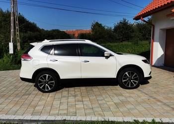 SUV Nissan X-Trail Tekna III (T32) 1.6