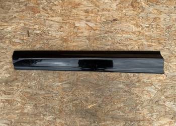 Listwa drzwi przód lewa LH Volvo xc60 II 2 17+ 32208736
