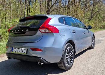VOLVO V40 D3 MOMENTUM Polski salon