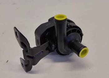 MERCEDES VITO W447 POMPKA WODY A2118350264