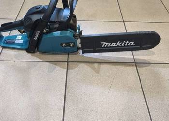 Piła spalinowa łańcuchowa Makita EA3200S