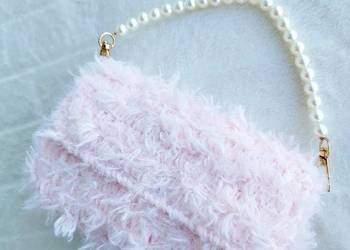 Torebka kopertówka z rączką z perełek, ręcznie robiona