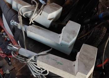 siłownik  liniowy  linak