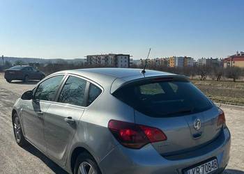 Opel Astra 1.7 CDTI niski przebieg 137 tyś km.