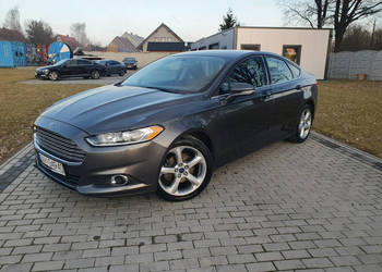 Ford Fusion Mondeo 2.0 Benzyna 240KM Automat 2015r Sedan Raty Zamiana