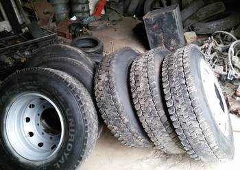Sprzedam 4 felgi z oponami R 22,5