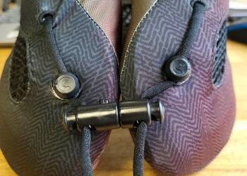 Poduszka podróżna Cabeau Evolution z chłodzeniem