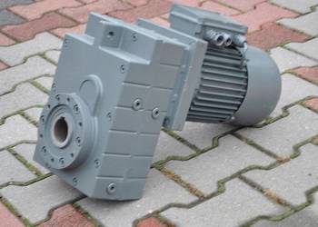 Motoreduktor 2.2kw. 203obr. z hamulcem. Firmy LENZE