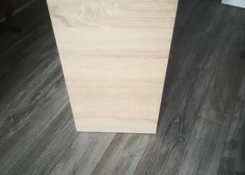 Szafka wisząca  30 cm