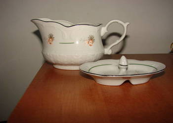 Włocławek porcelanowy mlecznik, solniczka PRL