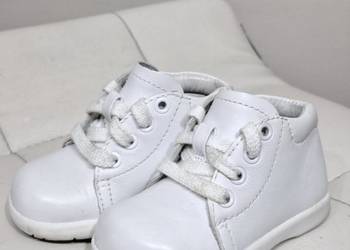 Skórzane 19 buciki Stride Rite pierwsze kroki dziecięce
