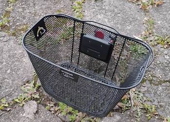 Używany koszyk rowerowy na kierownicę odpinany Btwin z Decathlonu
