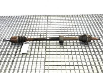 PÓŁOŚ PRAWY PRZÓD DACIA SANDERO II 1.2 73KM PRZEGUB